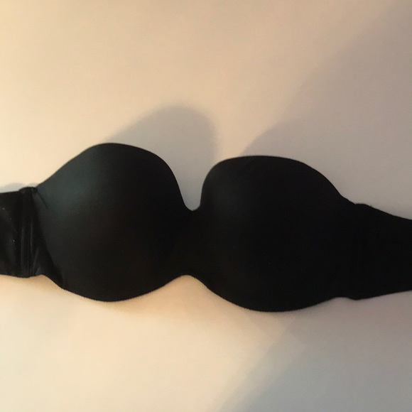 Black Strapless Bra - Picture 1 of 1